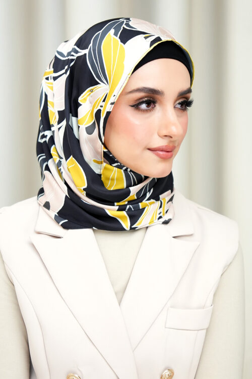 Aulia Hijab Satin "Fleur" - Blossom Black