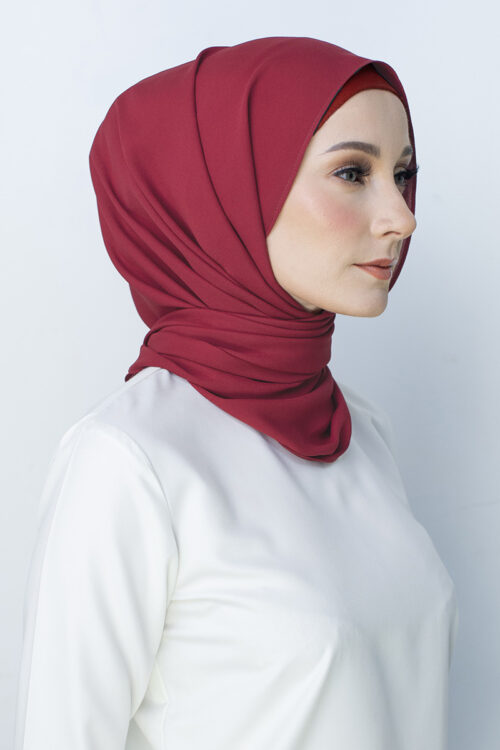 Lady Nayla Hijab "Lite Chiffon" - Maroon Red