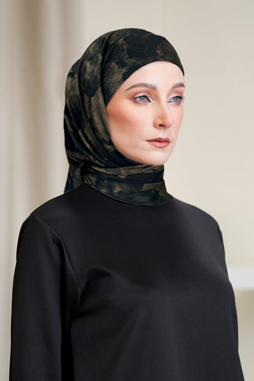 Layha Hijab "Glam Edition"  - Golddust Black