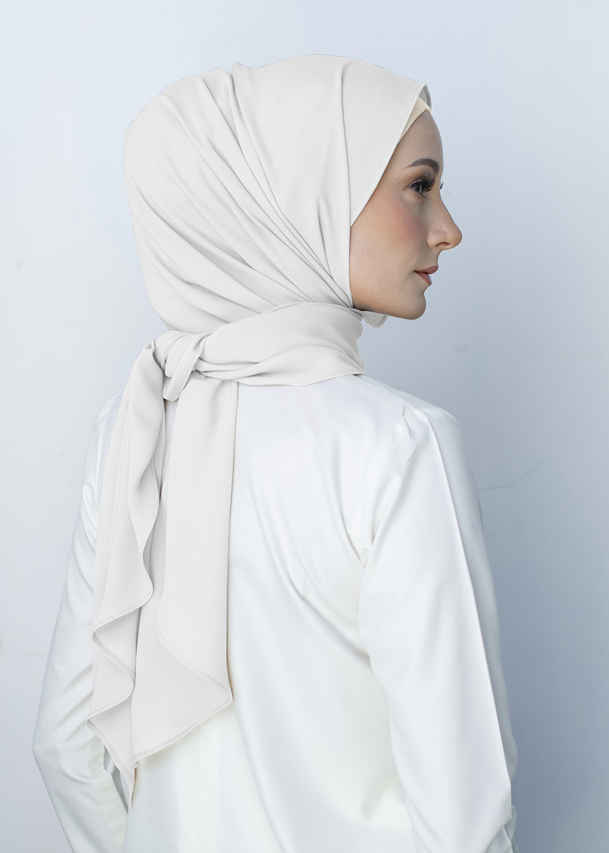 Nayla Hijab "Premium Chiffon" - Milky Snow - Image 2