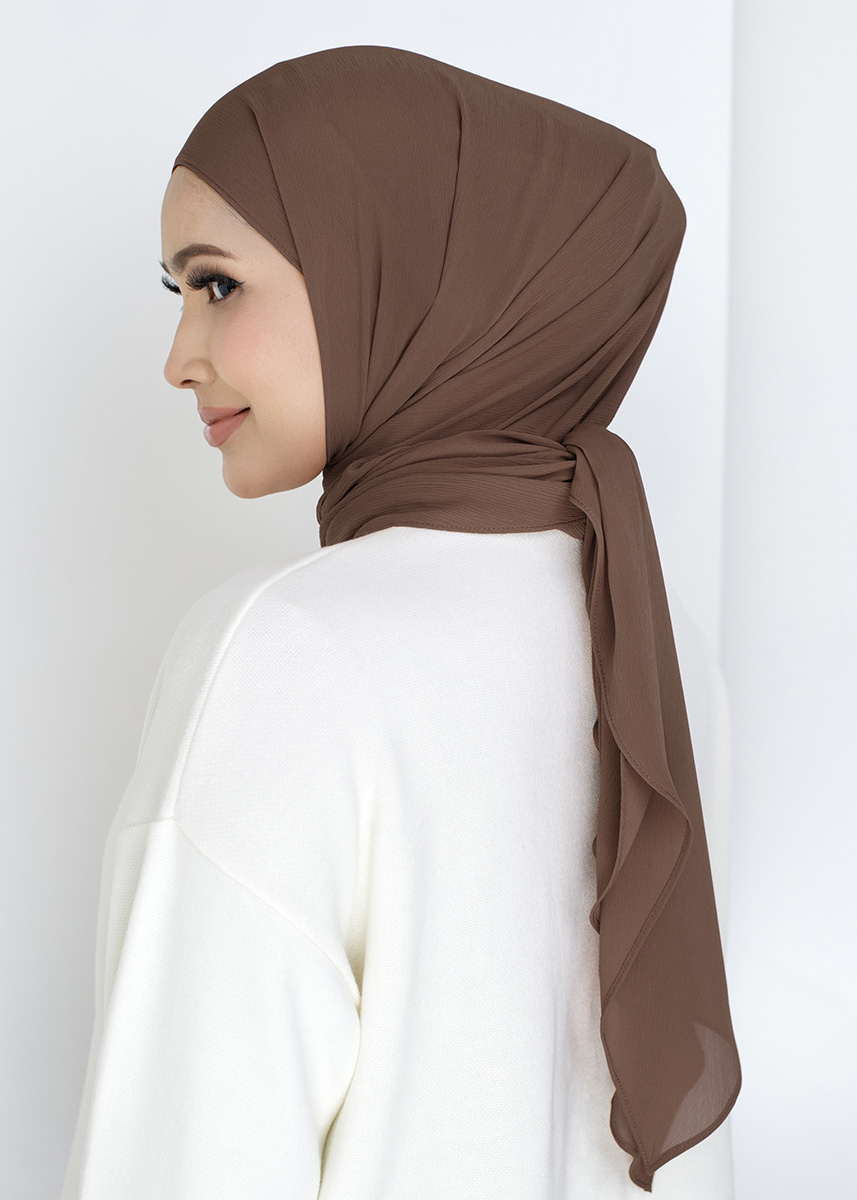 Mylia Hijab 2.0 "Lite Chiffon" - Chocolate - Image 2