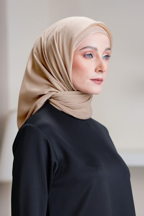 Talia Hijab "Premium Voile" - Lite Almond