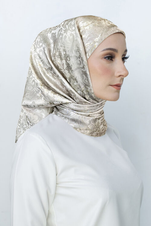 Tamara Hijab "Silky Fleur" - Silver Royale