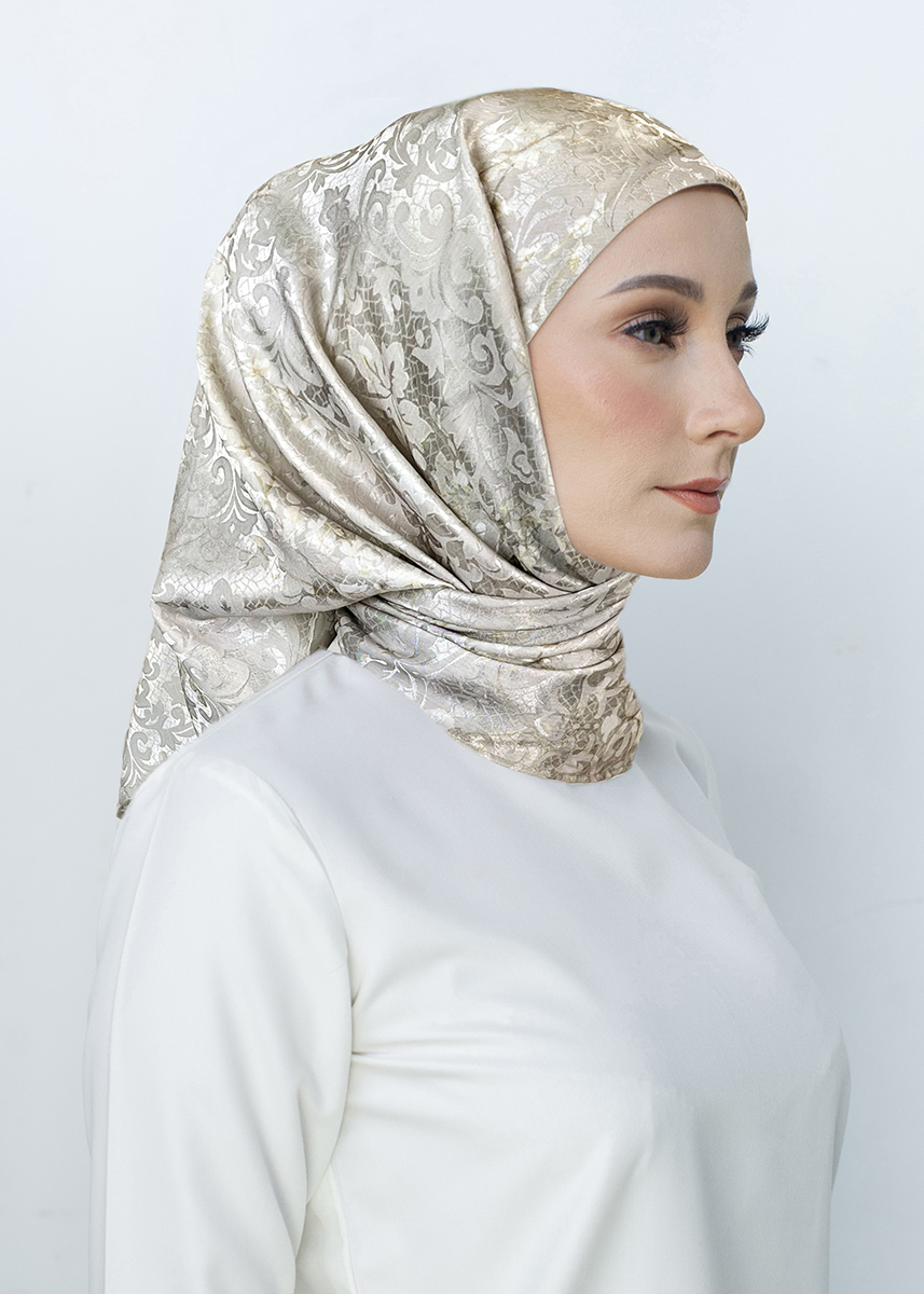 Tamara Hijab "Silky Fleur" - Silver Royale