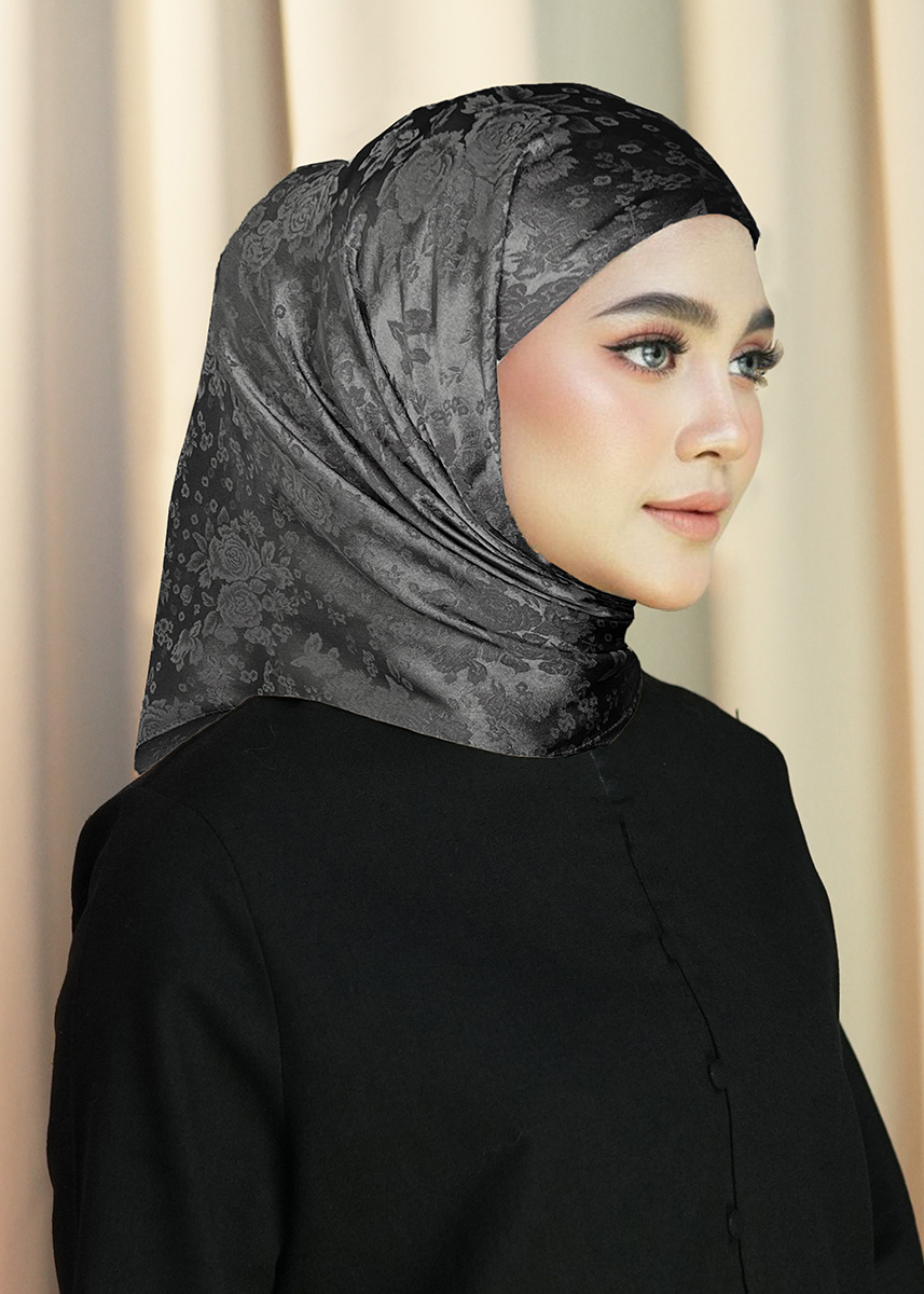 Tamara Hijab "Heritage Bloom" - Majestic Black