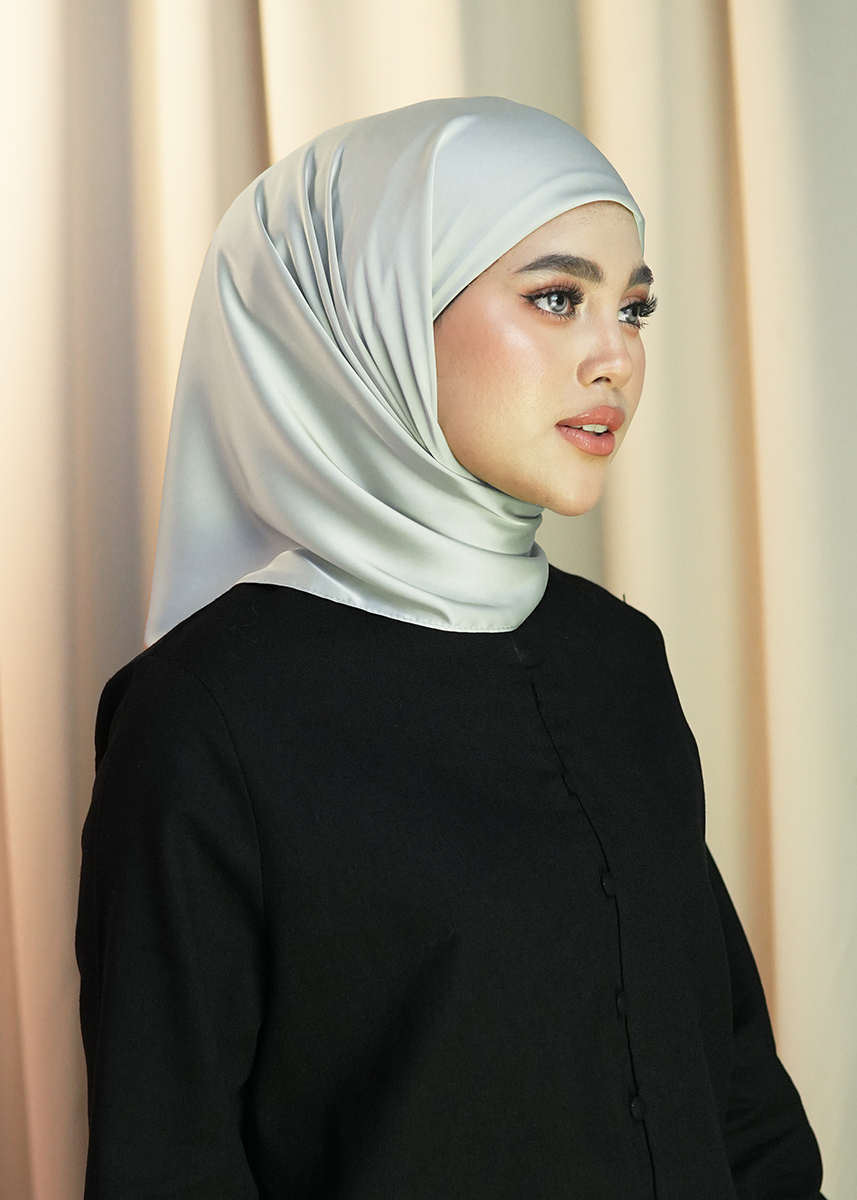 Tamara Hijab "Satin Silk" - Silver Orchid