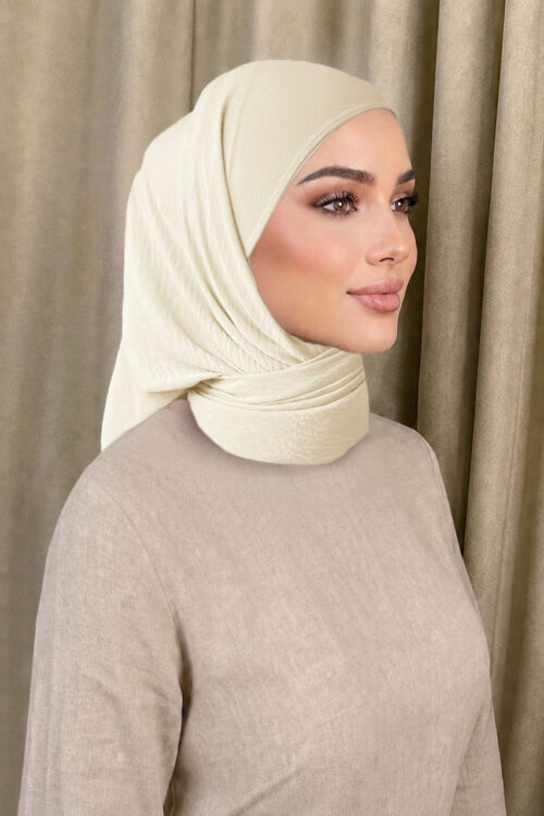 Layha Hijab "Ripple Airy" - Warm Vanilla