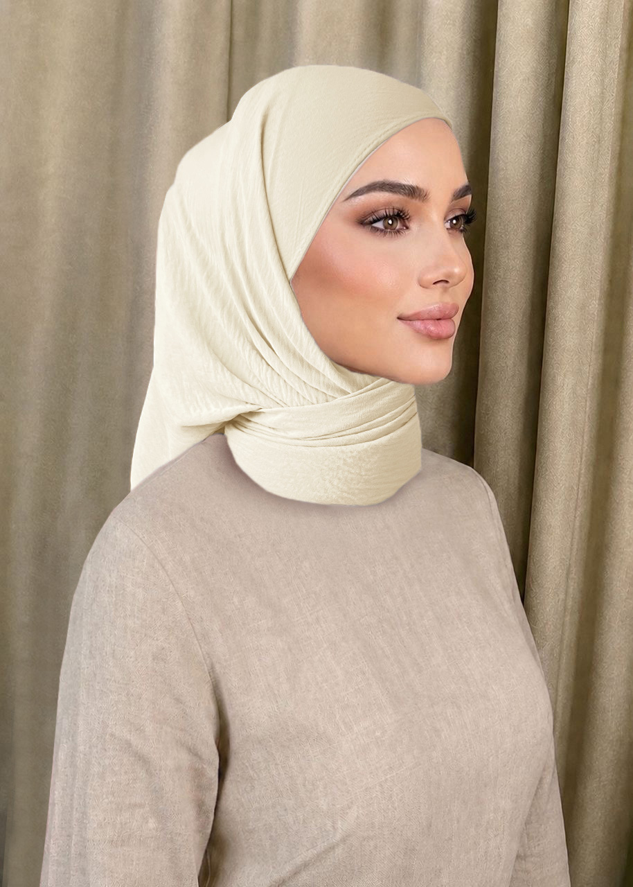 Layha Hijab "Ripple Airy" - Warm Vanilla