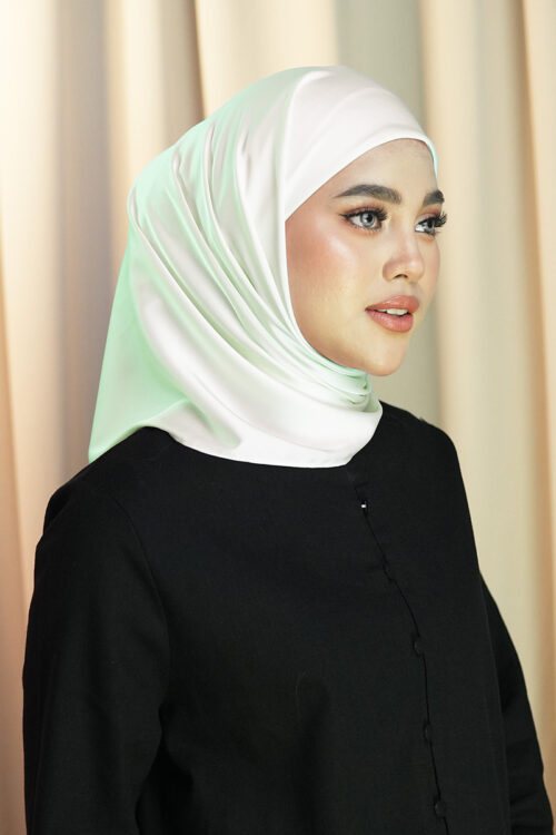 Tamara Hijab "Satin Silk" - Off White