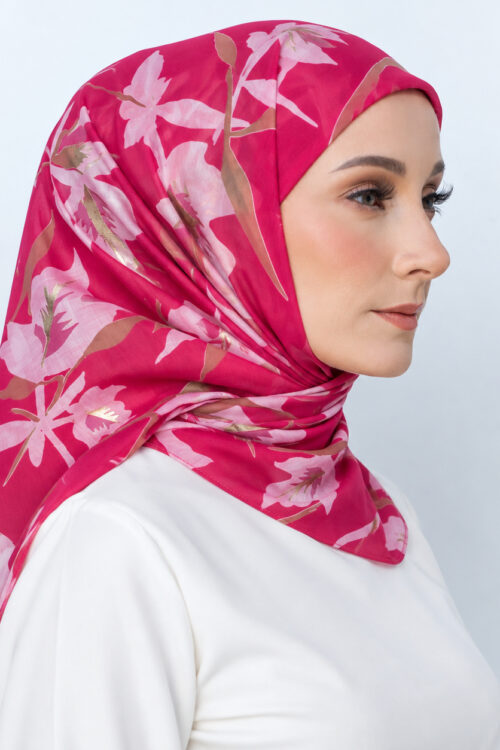 Tamara Hijab "Regal Series"- Magenta Fleur