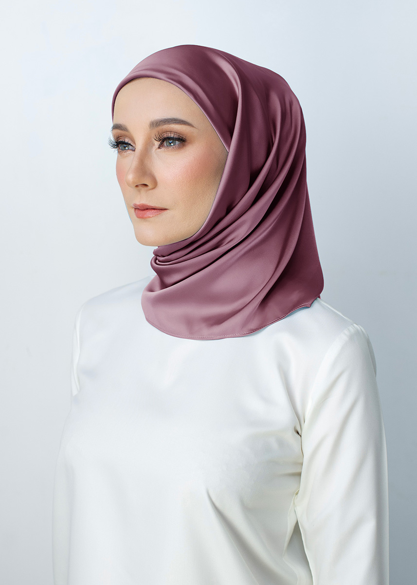 Tamara Hijab "Satin Silk" - Dark Violet